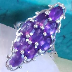 ELONGATED AFRICAN AMETHYST, N A RICH PURPLE TONE, STERLING GEMSTONE RING. SIZE-6